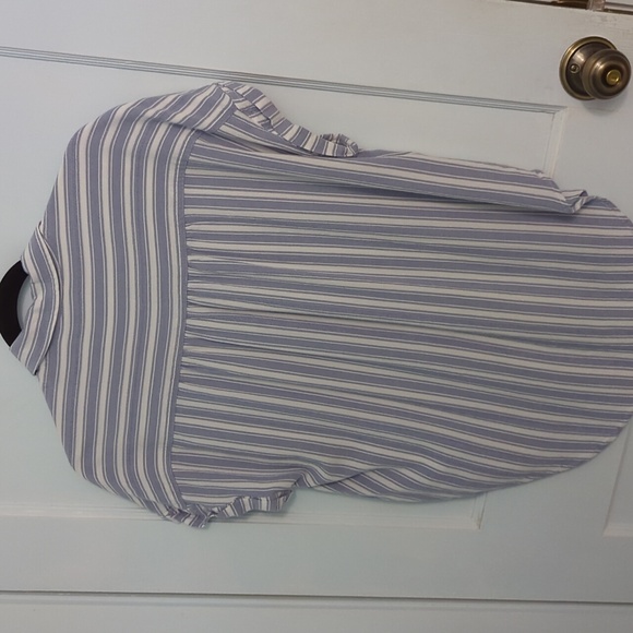 SO Size L Blue and White Short Sleeved Striped Rayon Button Down Shirt - Picture 4 of 4